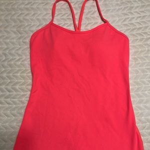 Lululemon top